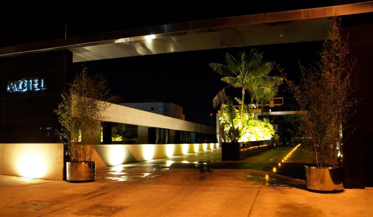 Motel Flamingo Perafita Kültér fotó