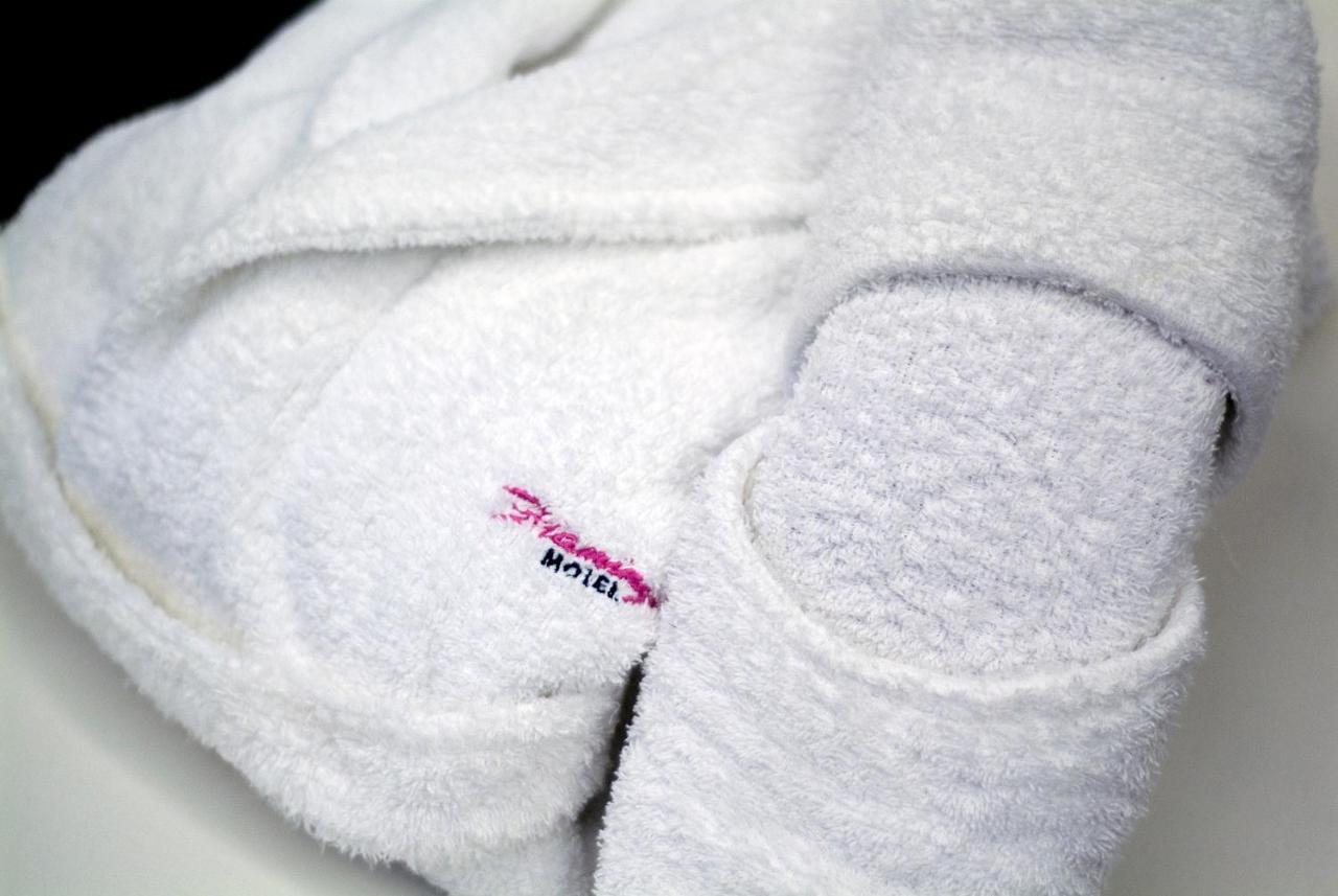 Motel Flamingo Perafita Kültér fotó